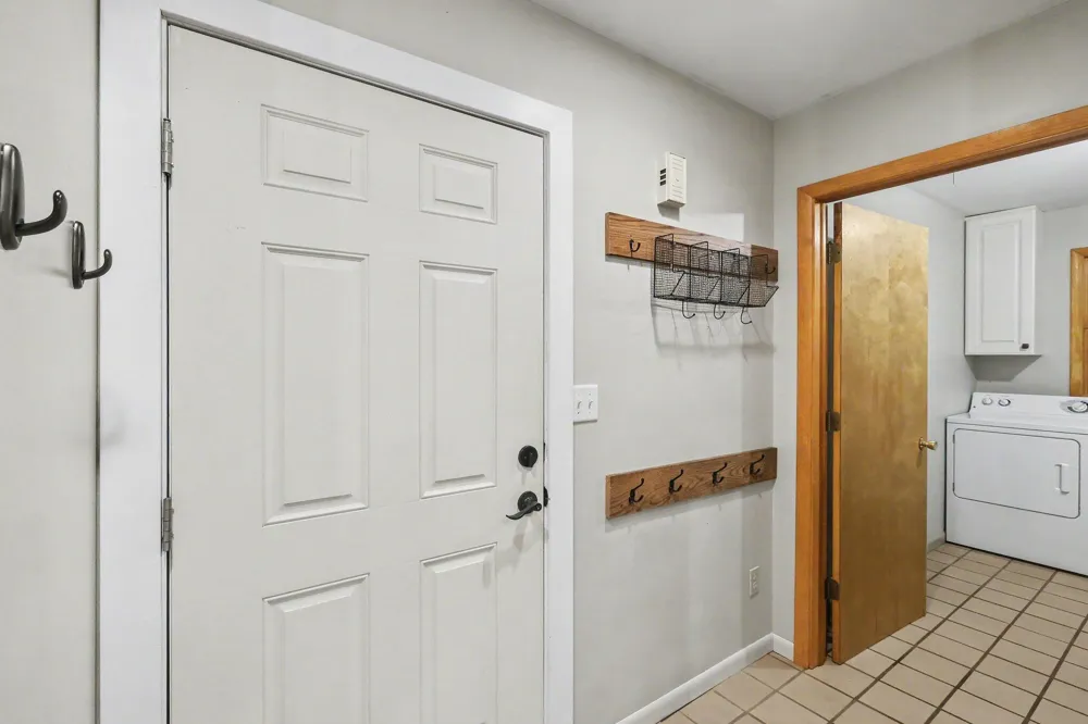 6069 Stout Creek Avenue NE Cannon Township, MI 49306