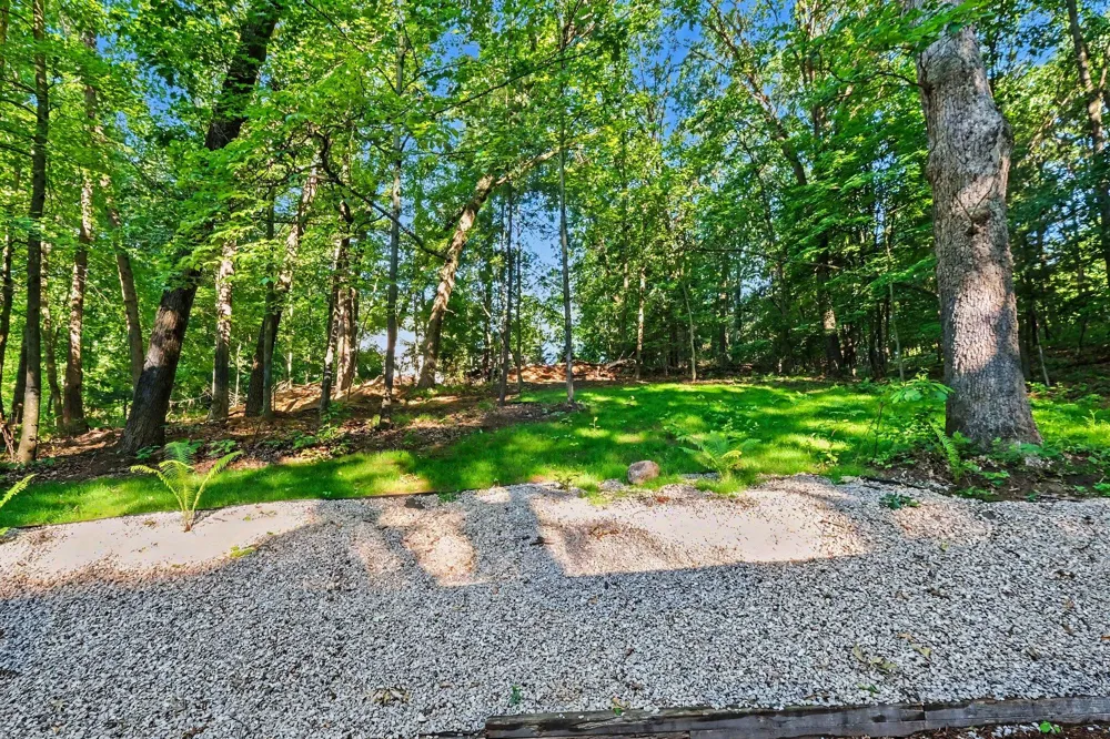 6069 Stout Creek Avenue NE Cannon Township, MI 49306