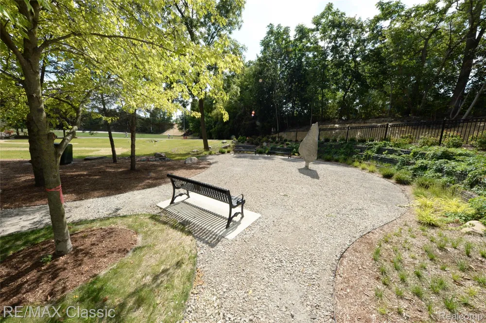 280 Hutton Street Northville City, MI 48167