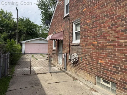 20056 Roscommon Street