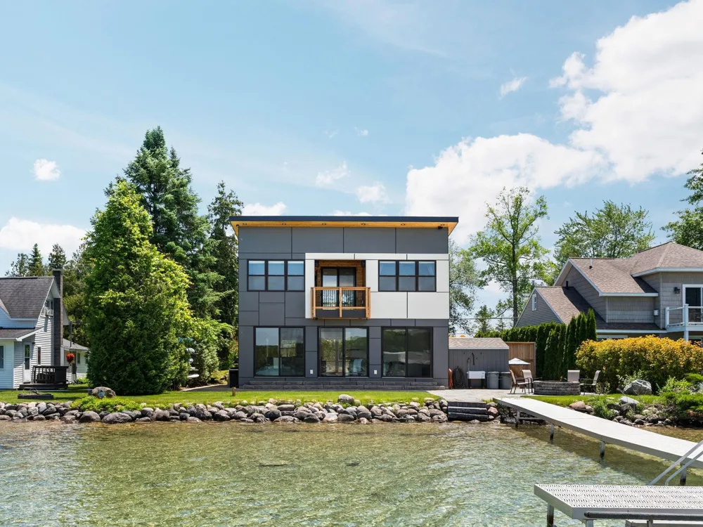 7586 Crystal Beach Road Clearwater Township, MI 49676