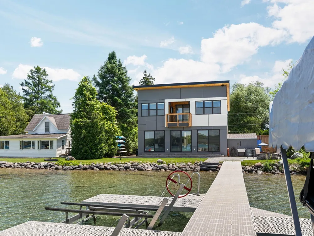 7586 Crystal Beach Road Clearwater Township, MI 49676