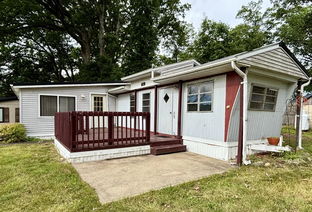 716 Third Drive Kinderhook Township, MI 49036