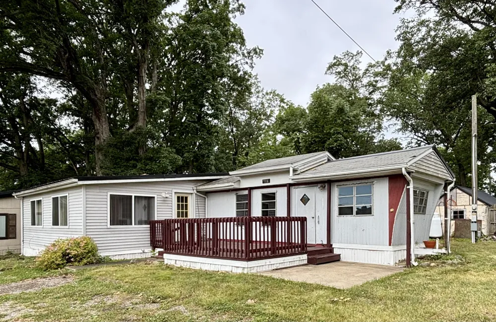 716 Third Drive Kinderhook Township, MI 49036