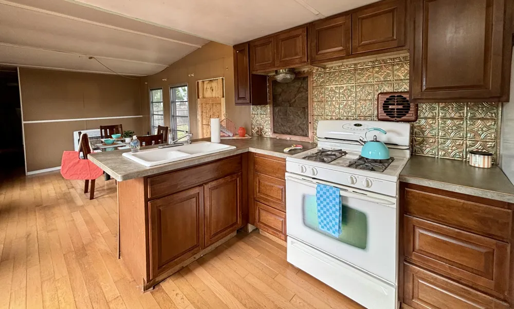 716 Third Drive Kinderhook Township, MI 49036