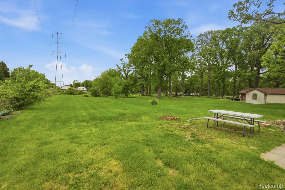 23060 Bernard Street #Lower Unit Taylor City, MI 48180