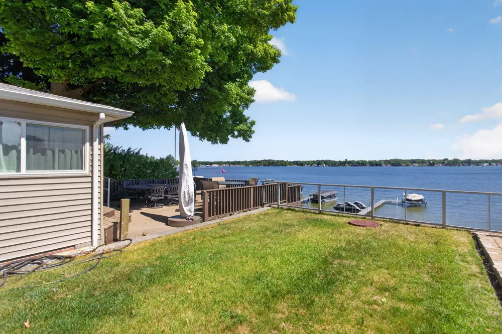 290 Park Street Rollin Township, MI 49253