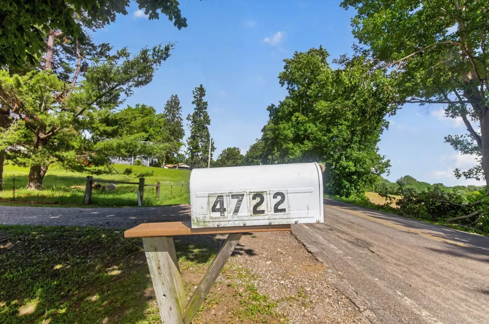 4722 Root Station Road Henrietta Township, MI 49201