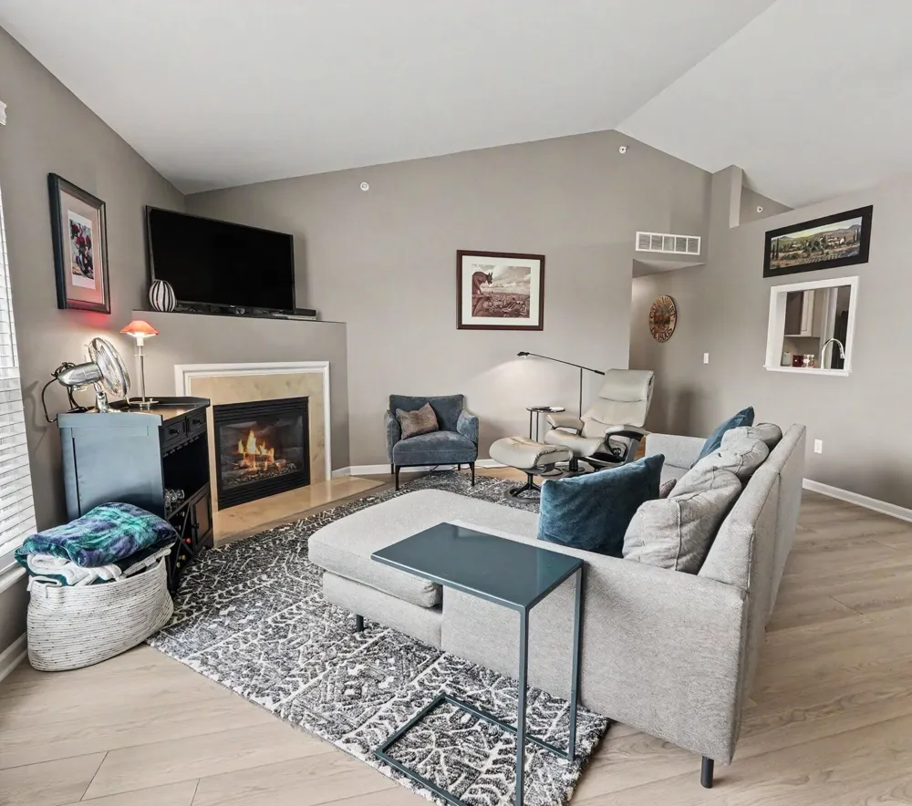 404 Riversedge Drive Saline Township, MI 48176