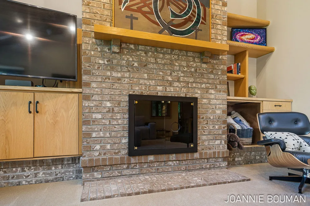 792 Pine Bay Avenue Park Township, MI 49424