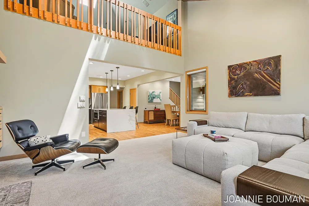 792 Pine Bay Avenue Park Township, MI 49424