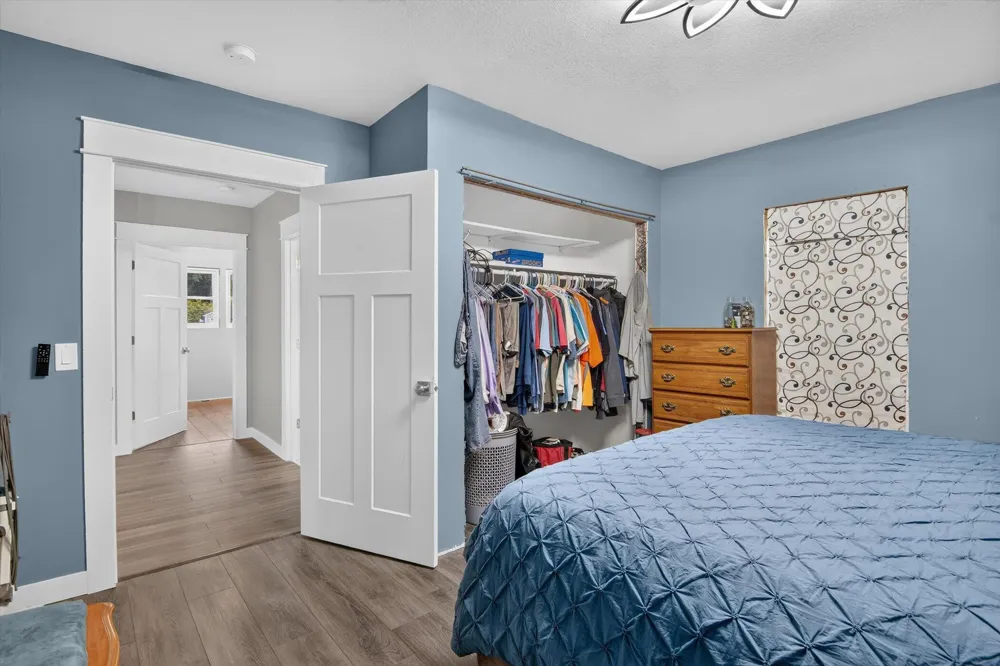 707 Lowell Avenue Blackman Charter Township, MI 49202