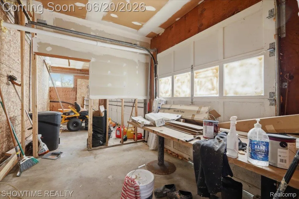1661 Madeline Drive Lapeer Township, MI 48446