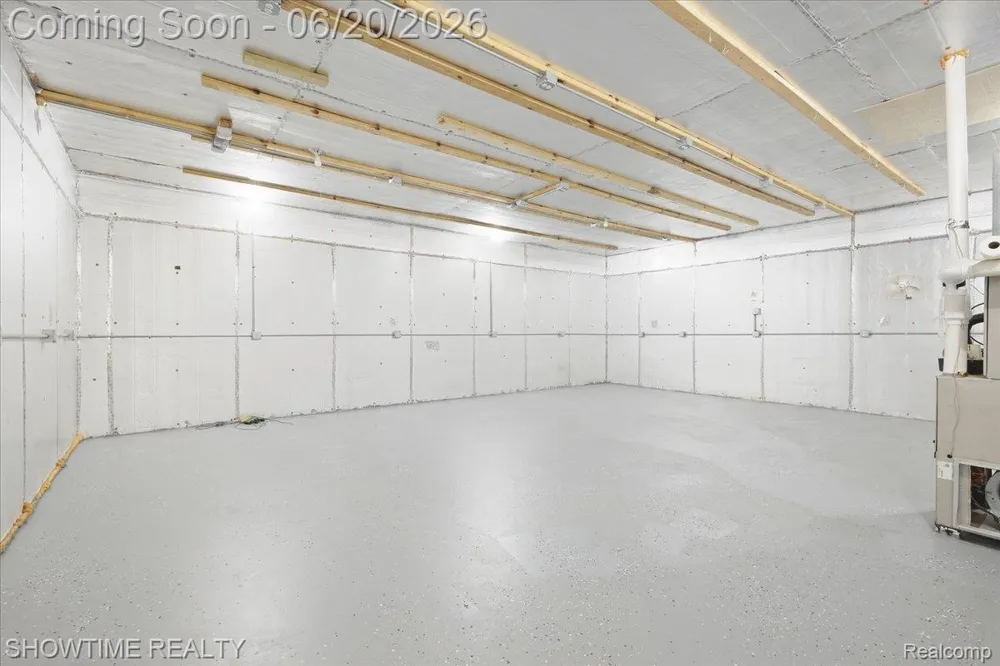 1661 Madeline Drive Lapeer Township, MI 48446