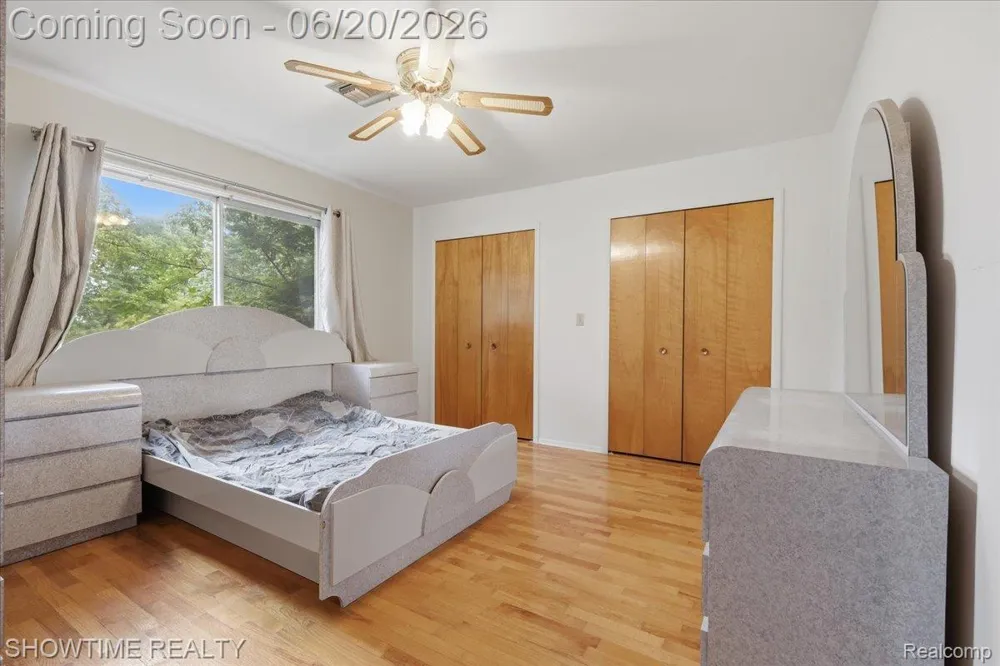 1661 Madeline Drive Lapeer Township, MI 48446