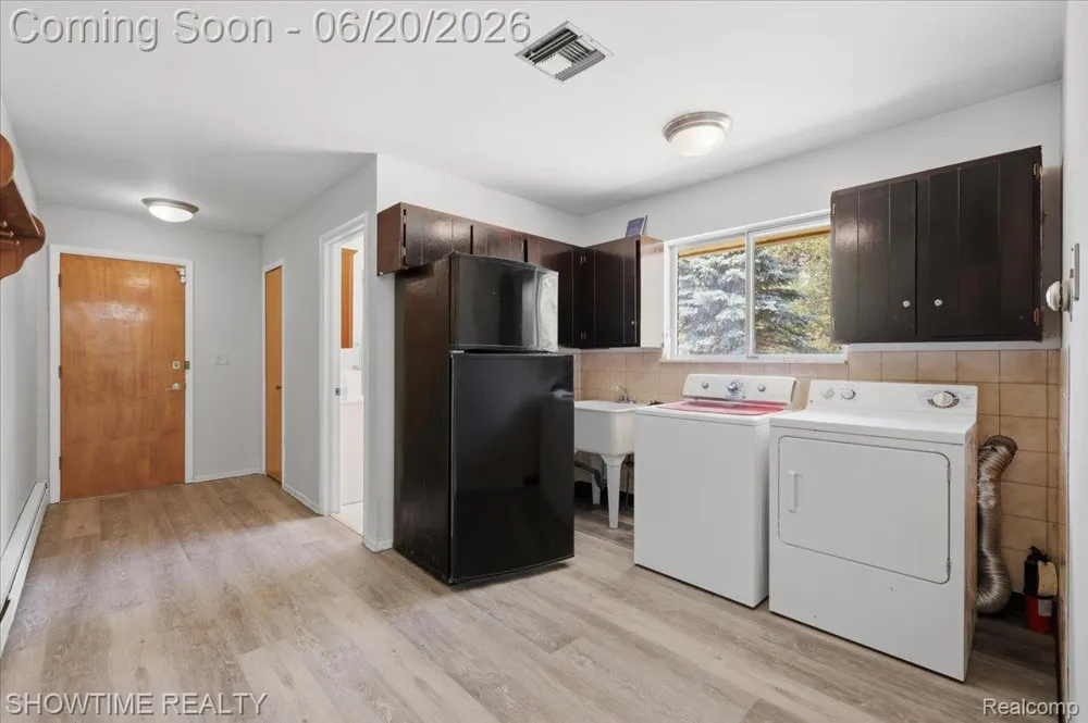 1661 Madeline Drive Lapeer Township, MI 48446