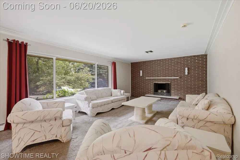 1661 Madeline Drive Lapeer Township, MI 48446