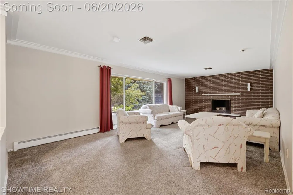 1661 Madeline Drive Lapeer Township, MI 48446