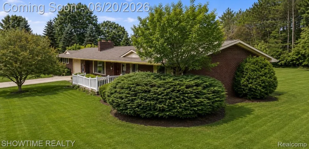 1661 Madeline Drive Lapeer Township, MI 48446