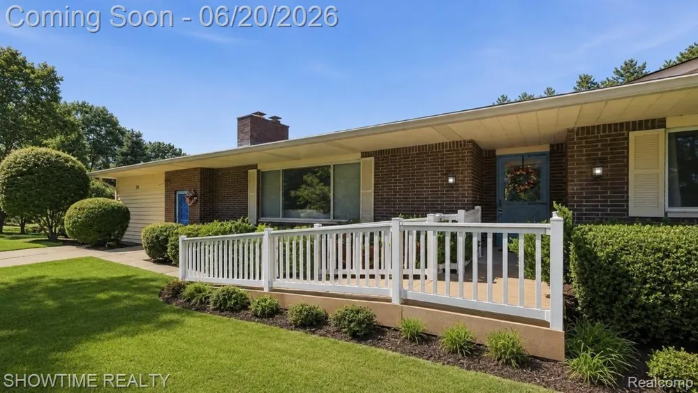1661 Madeline Drive Lapeer Township, MI 48446