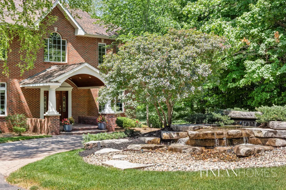 8210 Powderhorn Trail SE Caledonia Township, MI 49316