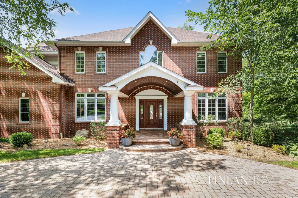 8210 Powderhorn Trail SE Caledonia Township, MI 49316