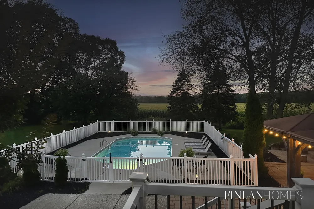 8210 Powderhorn Trail SE Caledonia Township, MI 49316
