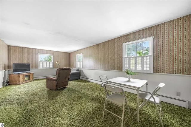 424 Crestview Place Cadillac City, MI 49601