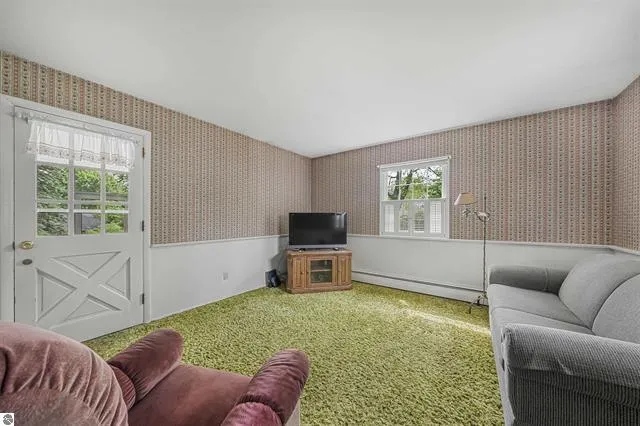 424 Crestview Place Cadillac City, MI 49601