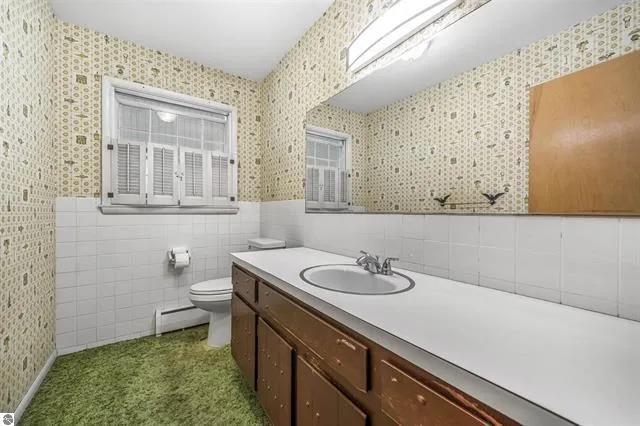 424 Crestview Place Cadillac City, MI 49601