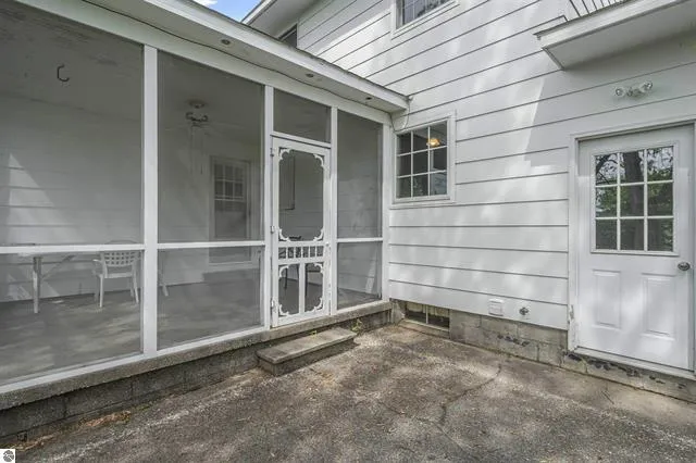 424 Crestview Place Cadillac City, MI 49601