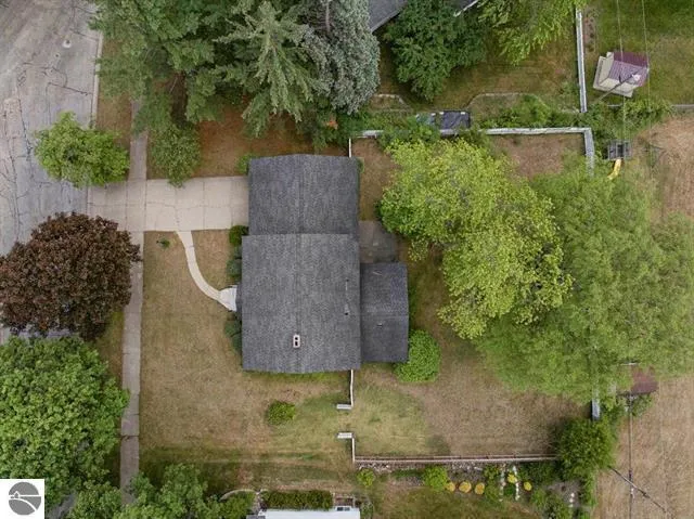 424 Crestview Place Cadillac City, MI 49601
