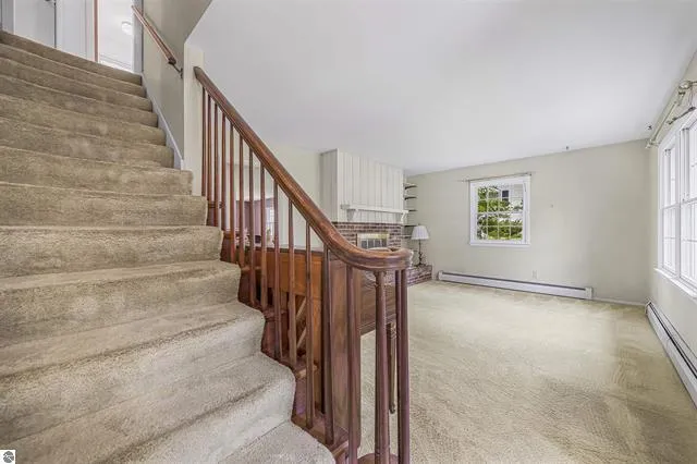 424 Crestview Place Cadillac City, MI 49601