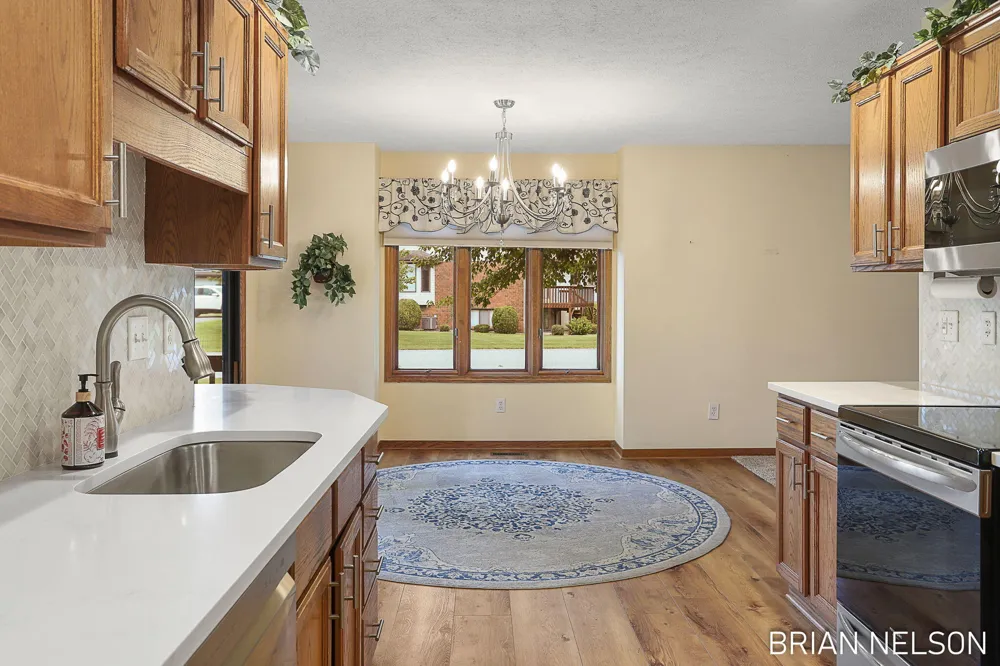 205 Parkside Drive Zeeland City, MI 49464