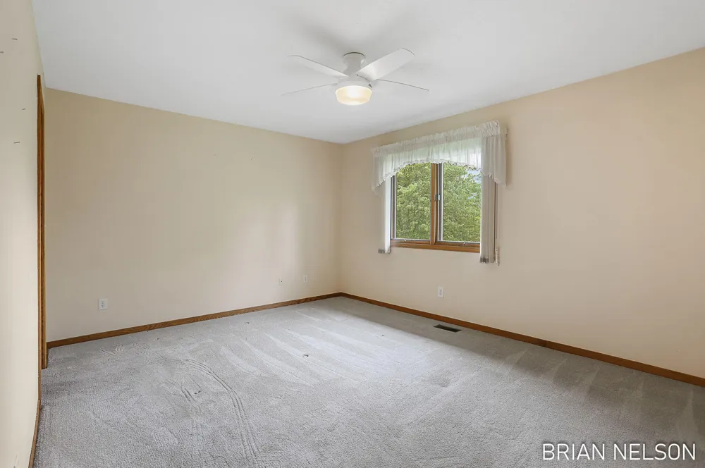205 Parkside Drive Zeeland City, MI 49464