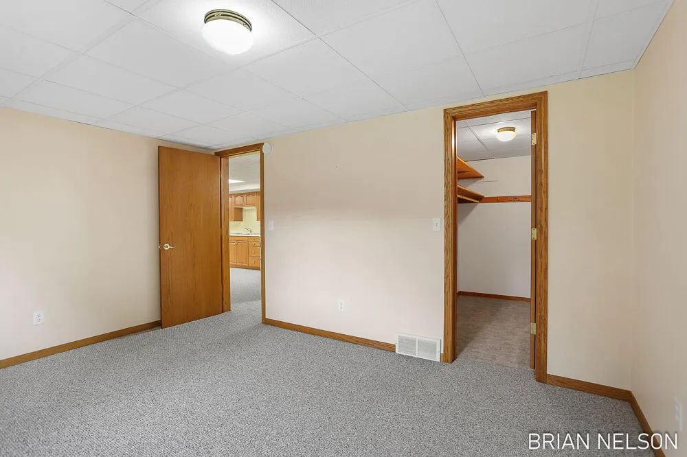 205 Parkside Drive Zeeland City, MI 49464