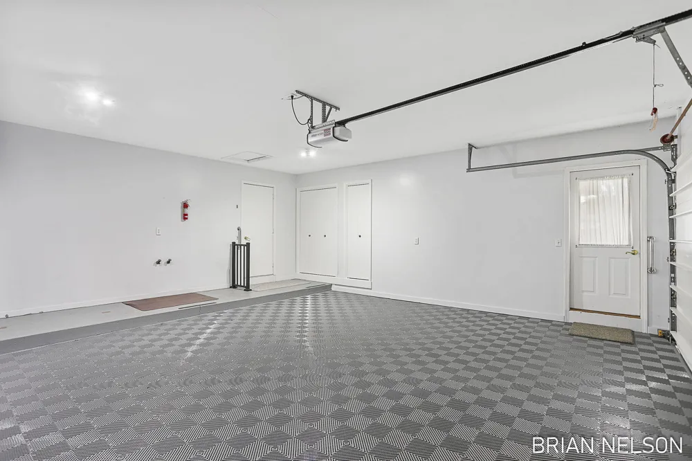 205 Parkside Drive Zeeland City, MI 49464