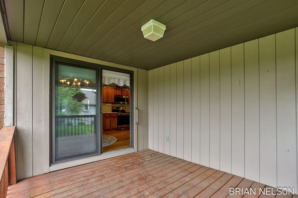 205 Parkside Drive Zeeland City, MI 49464