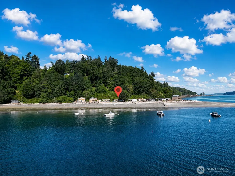 9 I    Hat Island Walk Hat Island, WA 98206