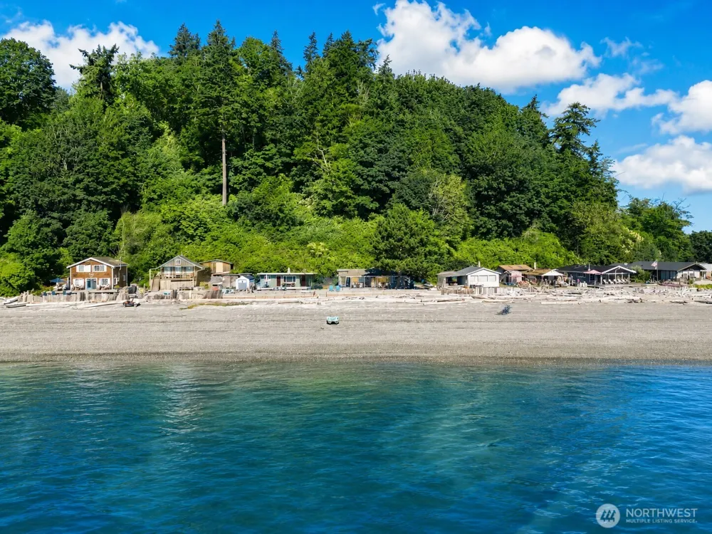 9 I    Hat Island Walk Hat Island, WA 98206