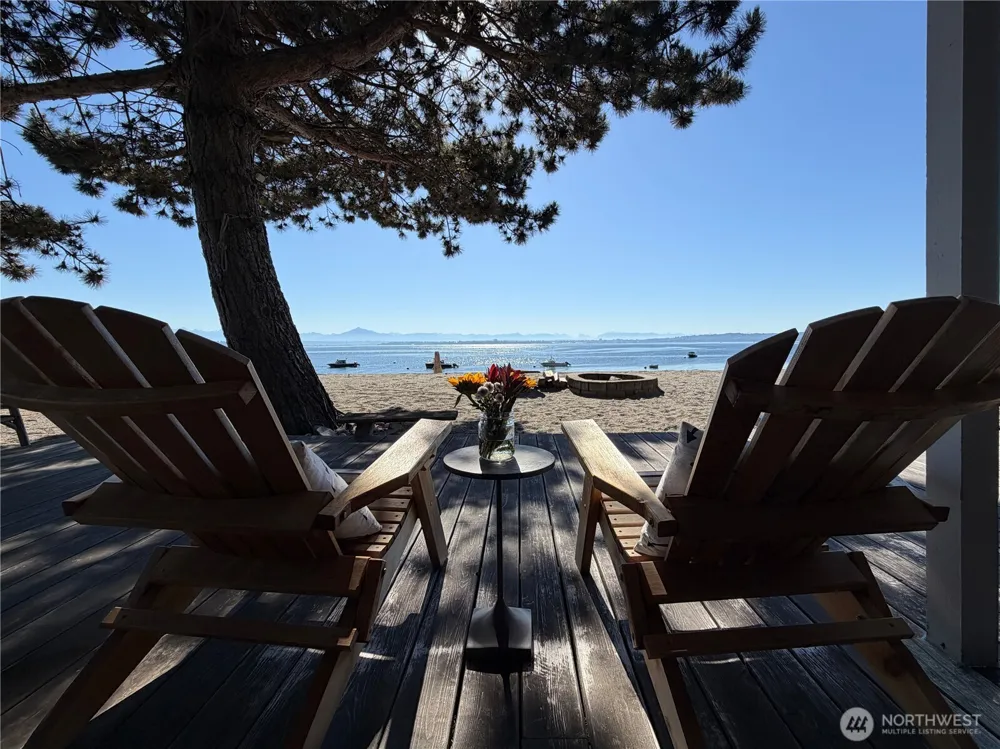 9 I    Hat Island Walk Hat Island, WA 98206