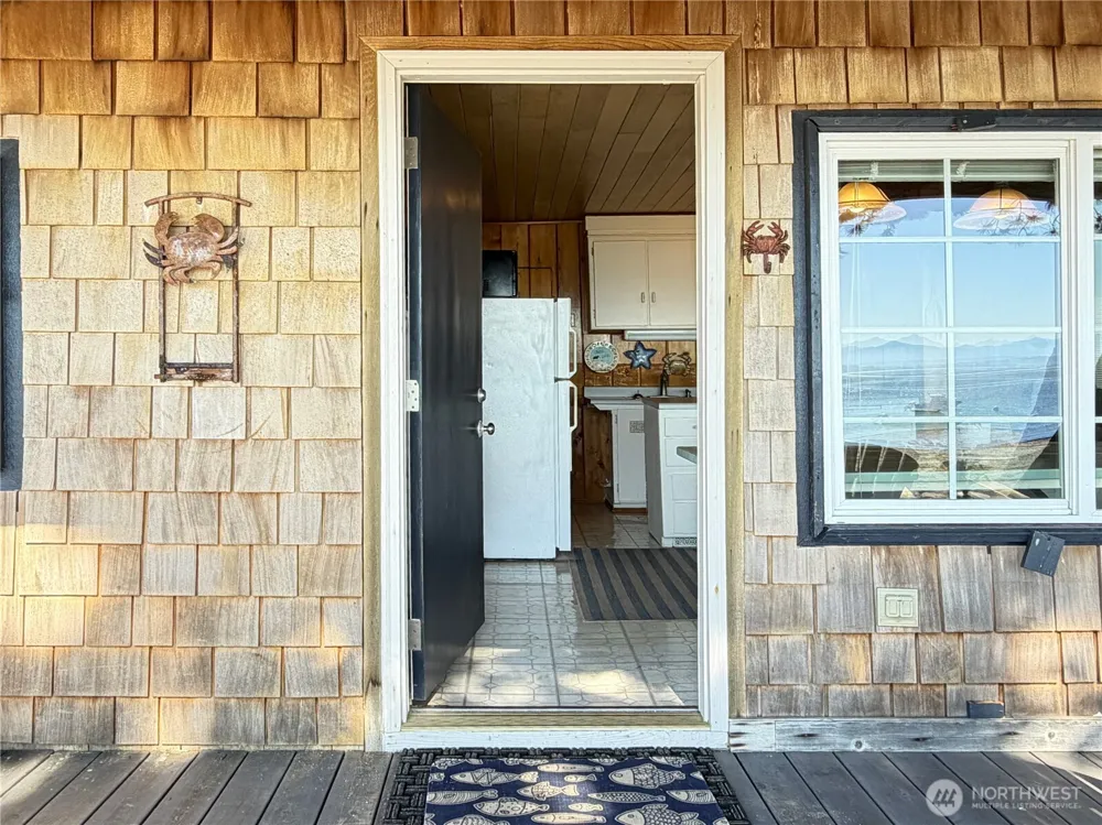 9 I    Hat Island Walk Hat Island, WA 98206