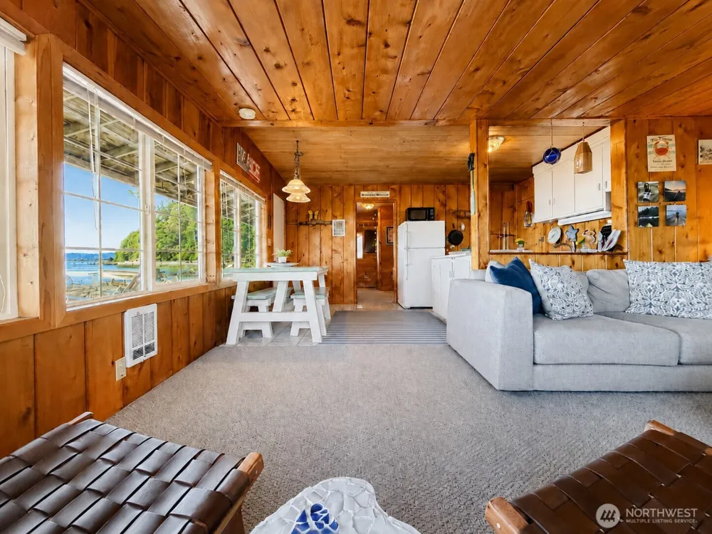 9 I    Hat Island Walk Hat Island, WA 98206