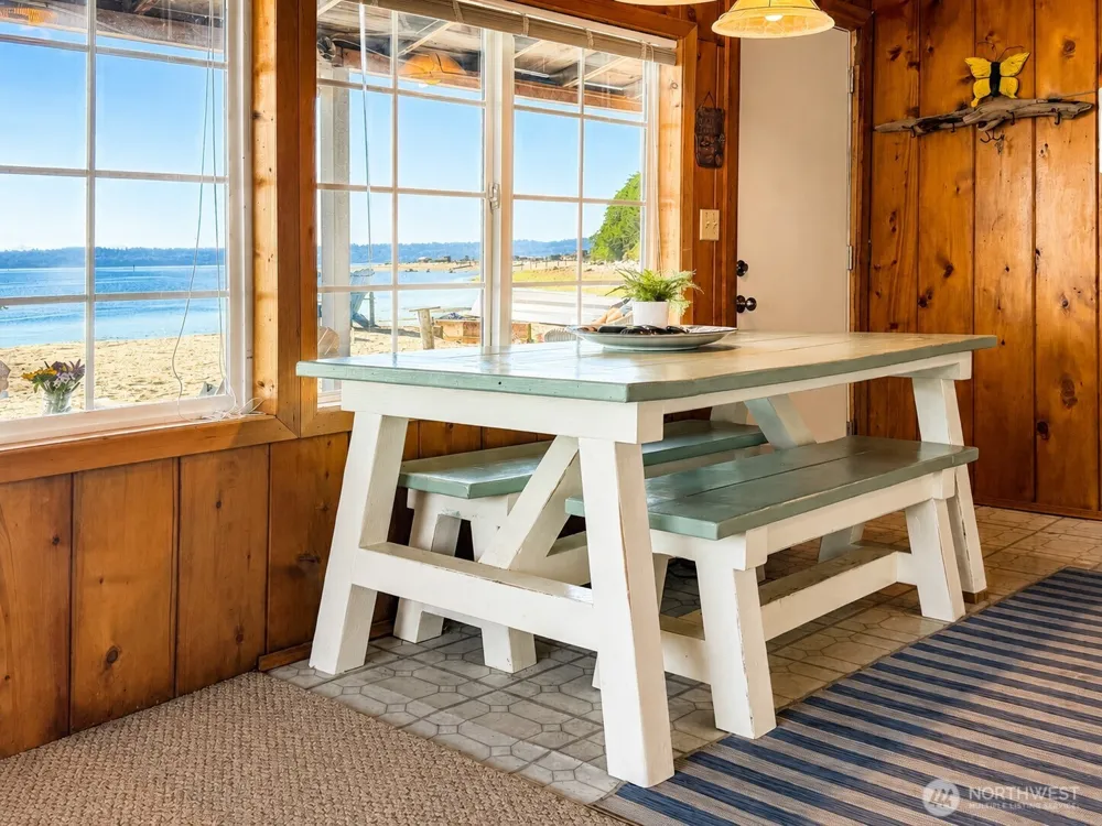 9 I    Hat Island Walk Hat Island, WA 98206