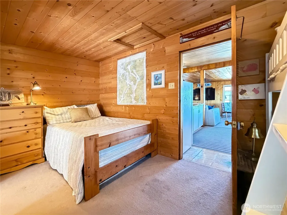 9 I    Hat Island Walk Hat Island, WA 98206