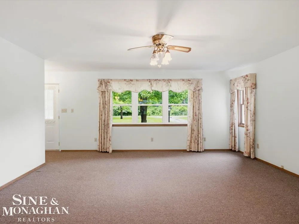 9211 Folkert Road Clay Township, MI 48001