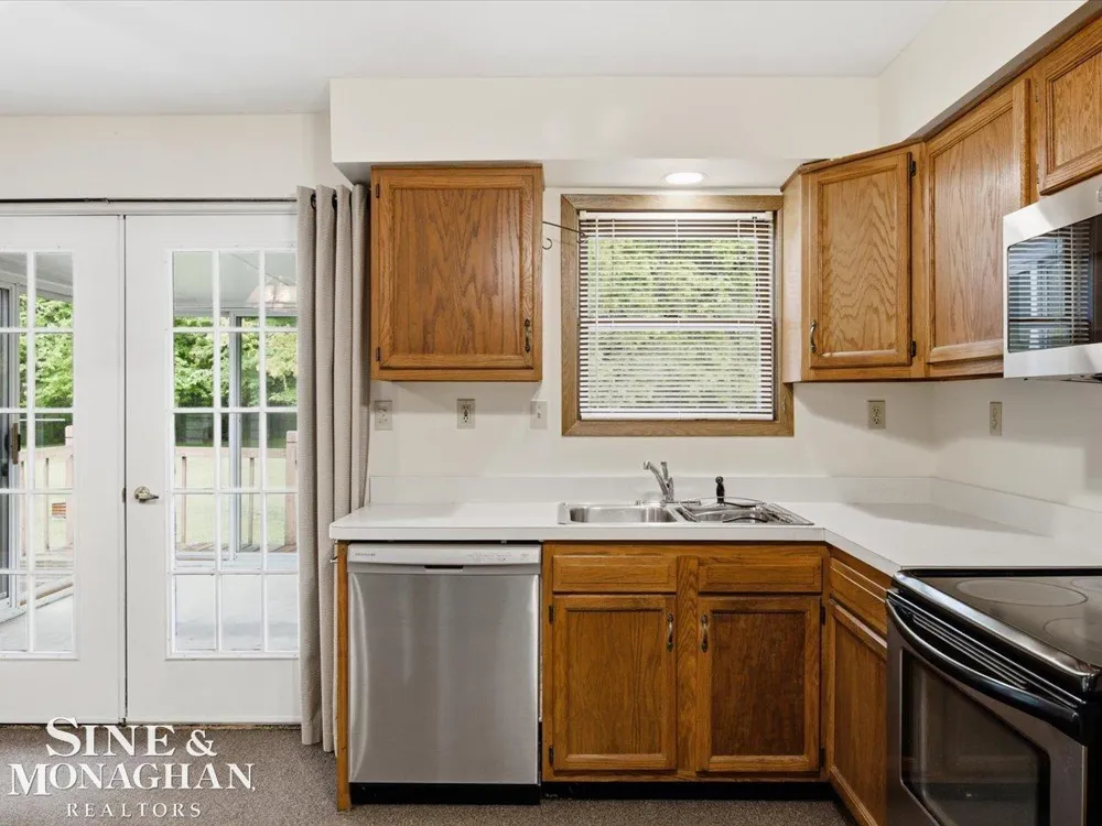 9211 Folkert Road Clay Township, MI 48001