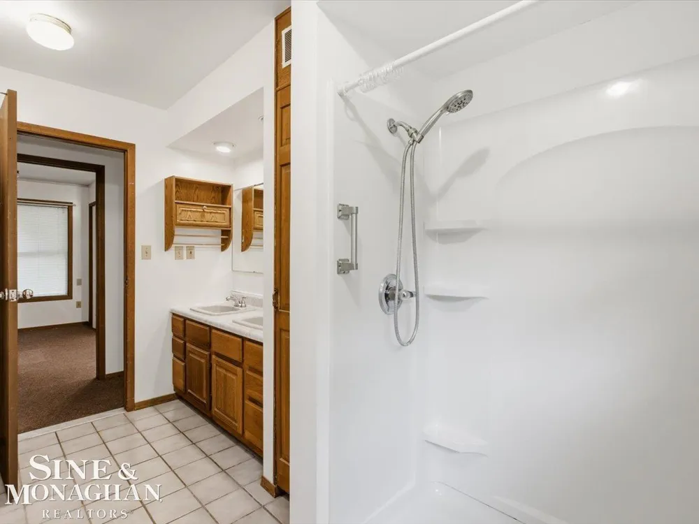 9211 Folkert Road Clay Township, MI 48001