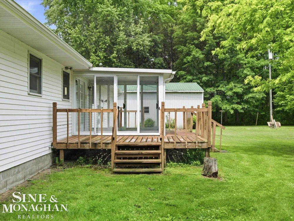 9211 Folkert Road Clay Township, MI 48001