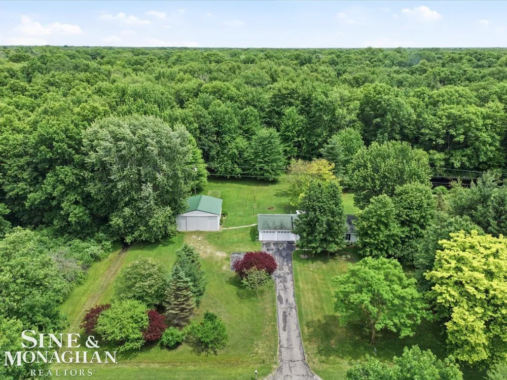 9211 Folkert Road Clay Township, MI 48001